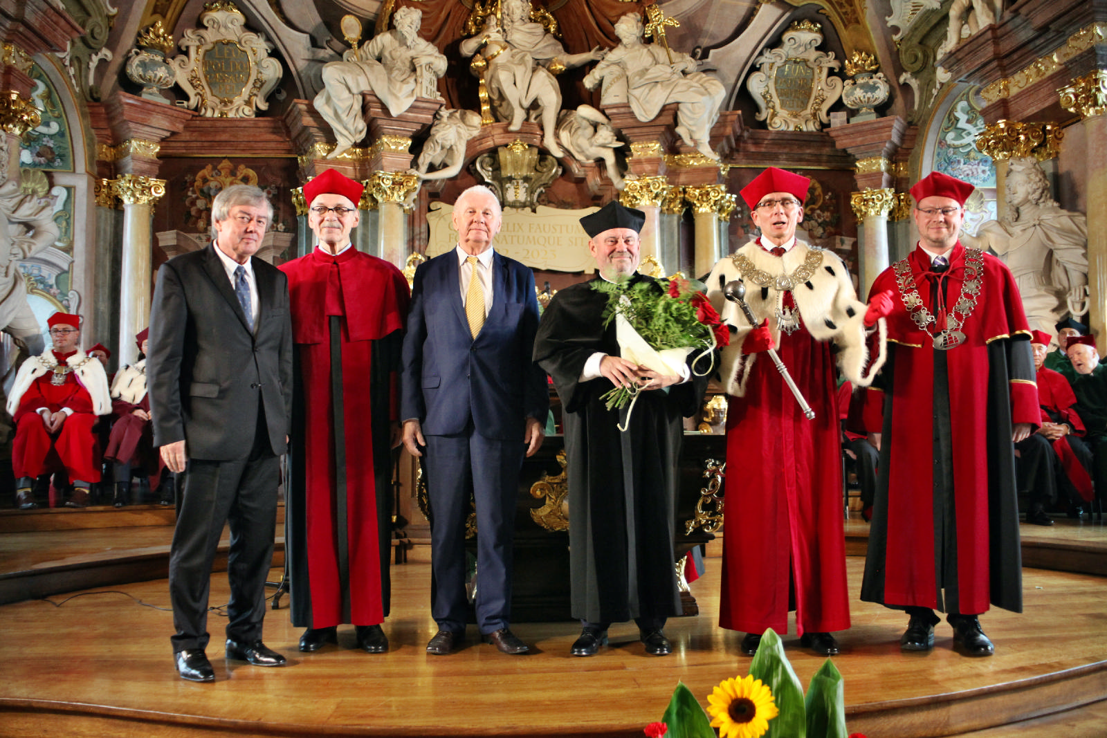 Zdjęcia z inauguracji roku akademickiego 2022/2023