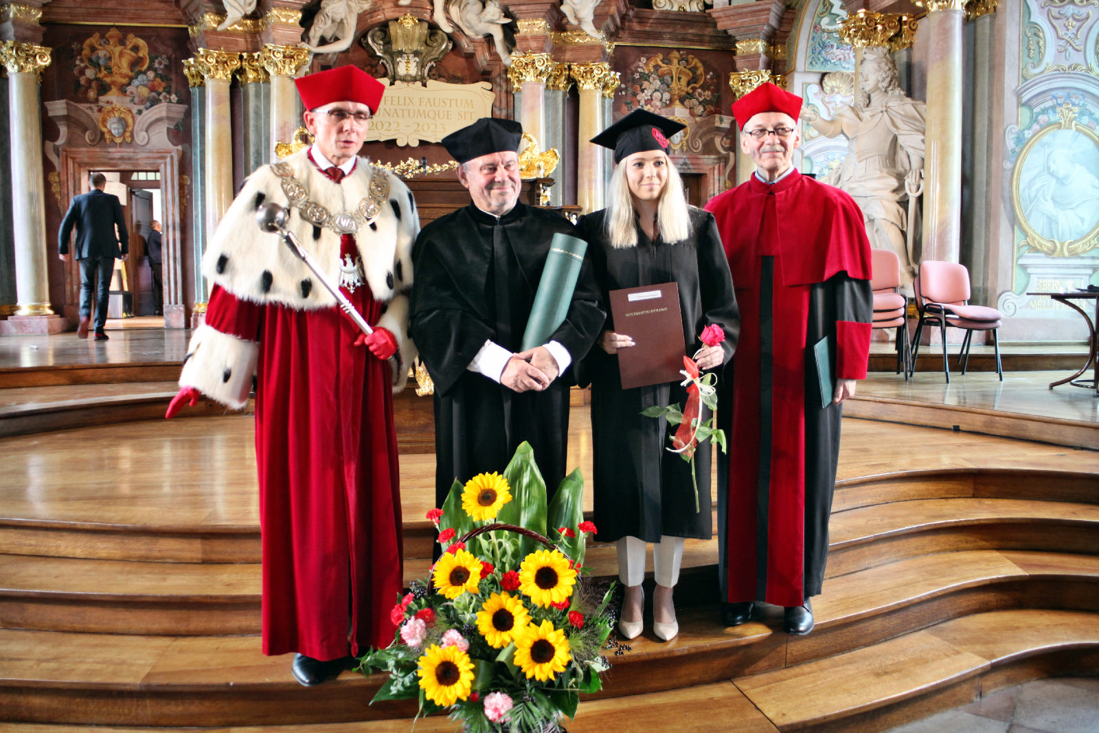 Zdjęcia z inauguracji roku akademickiego 2022/2023