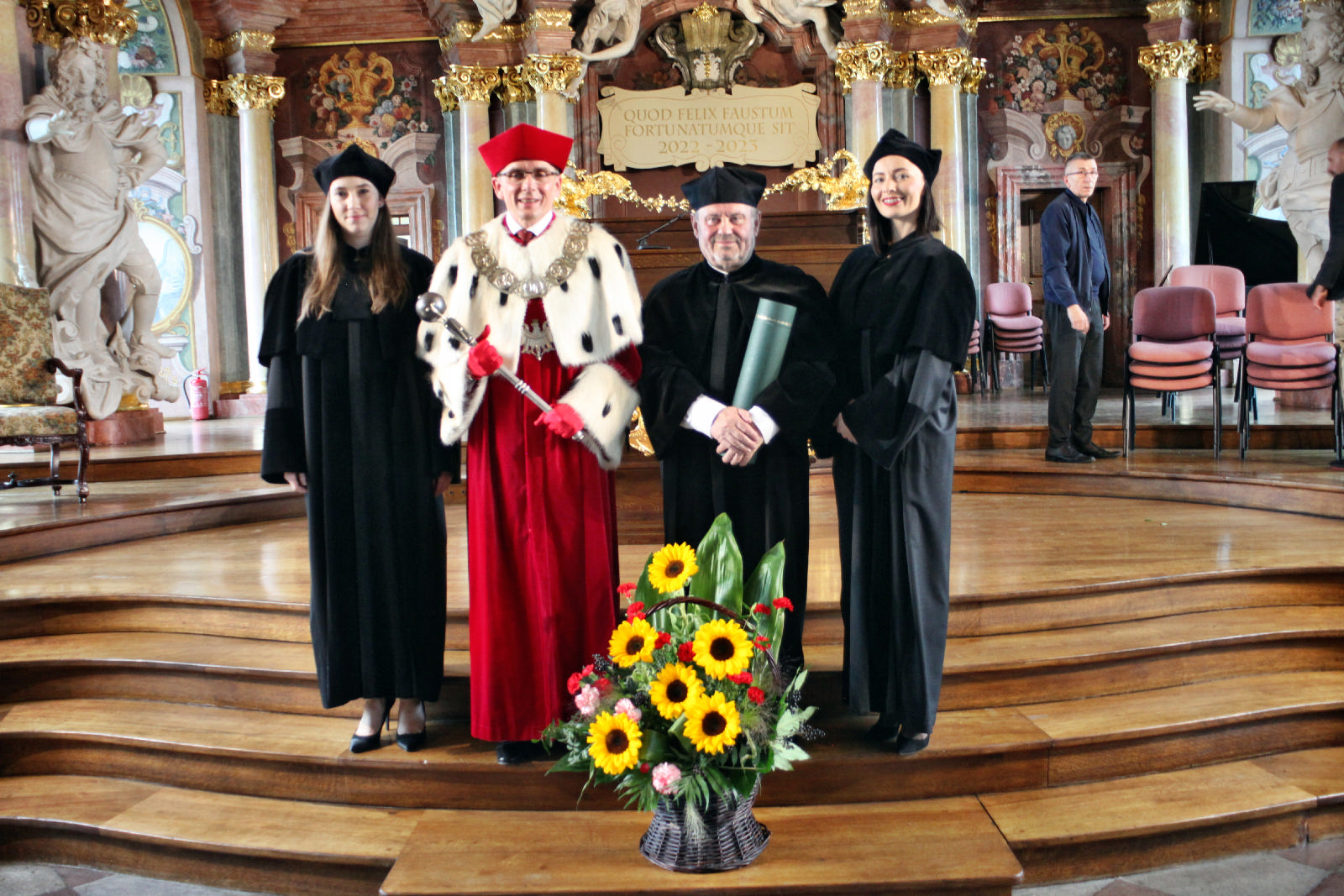 Zdjęcia z inauguracji roku akademickiego 2022/2023