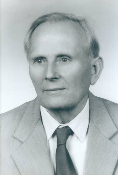 prof. dr hab. Antoni Janusz