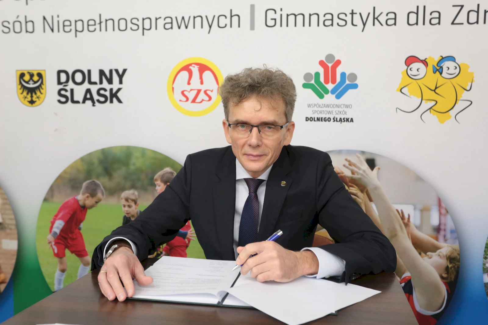 Forum Edukacyjne. Edukacja i wychowanie poprzez sport
