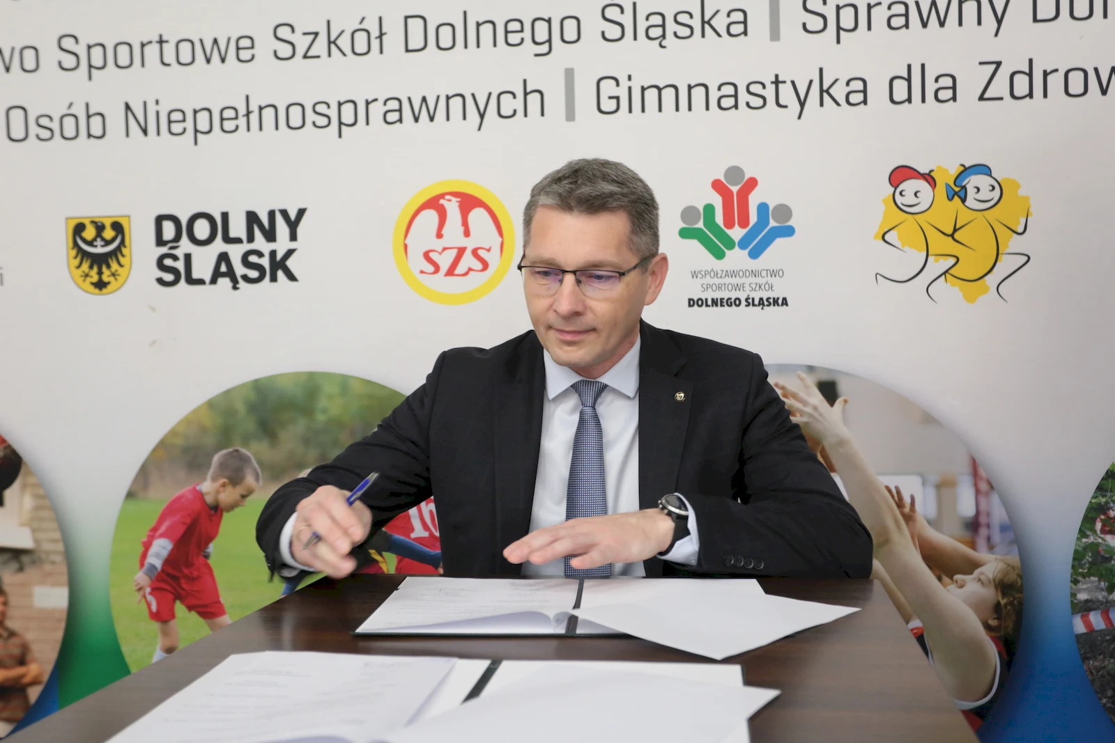 Forum Edukacyjne. Edukacja i wychowanie poprzez sport