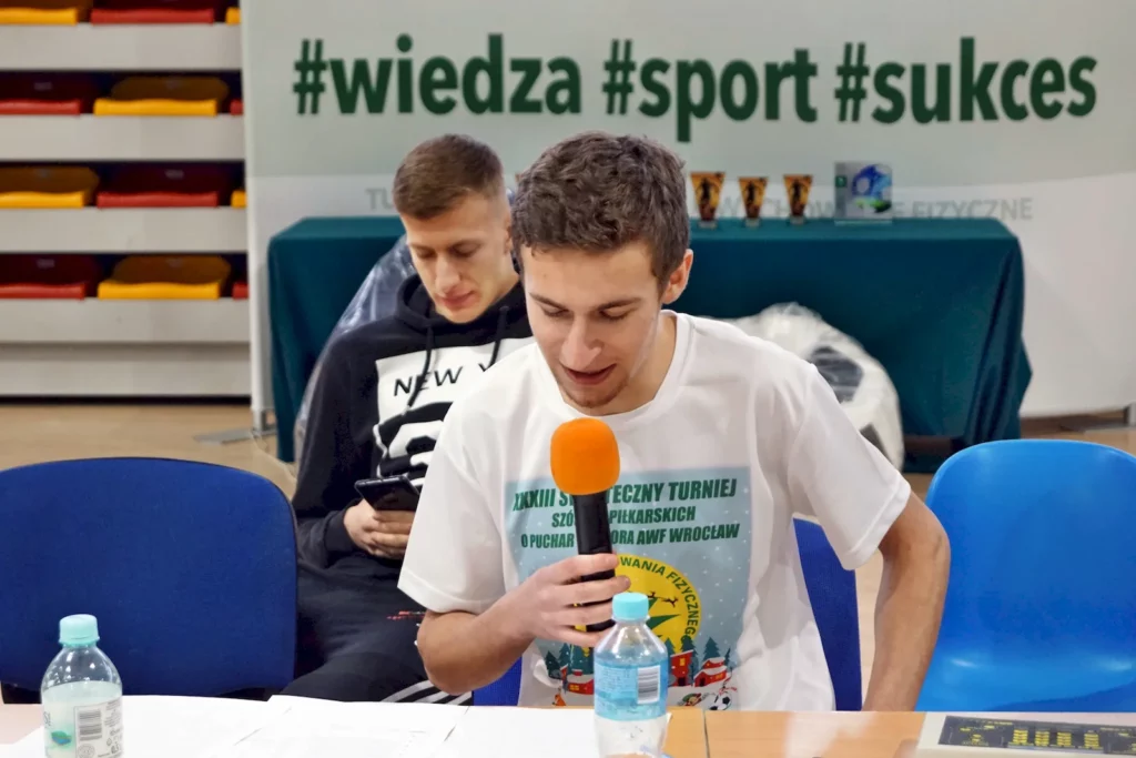 XXXIII Świąteczny Turniej Szóstek Piłkarskich o Puchar Rektora AWF Wrocław