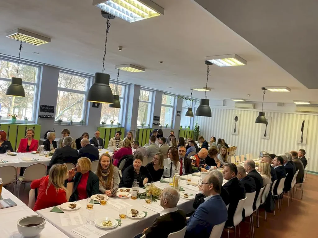 Spotkanie wigilijne Uczelnianej Rady Samorządu Studenckiego z Senatem i władzami Uczelni