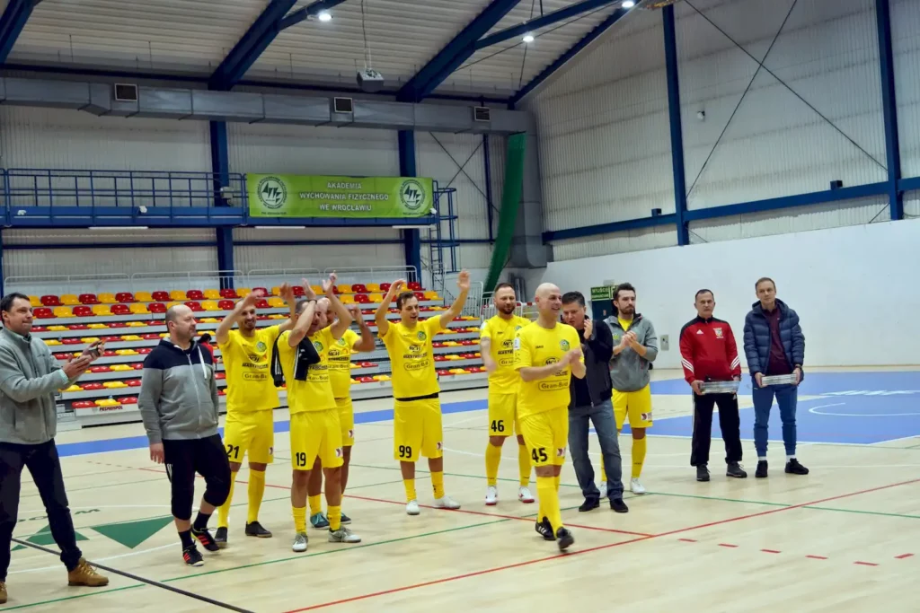XXXIII Świąteczny Turniej Szóstek Piłkarskich o Puchar Rektora AWF Wrocław