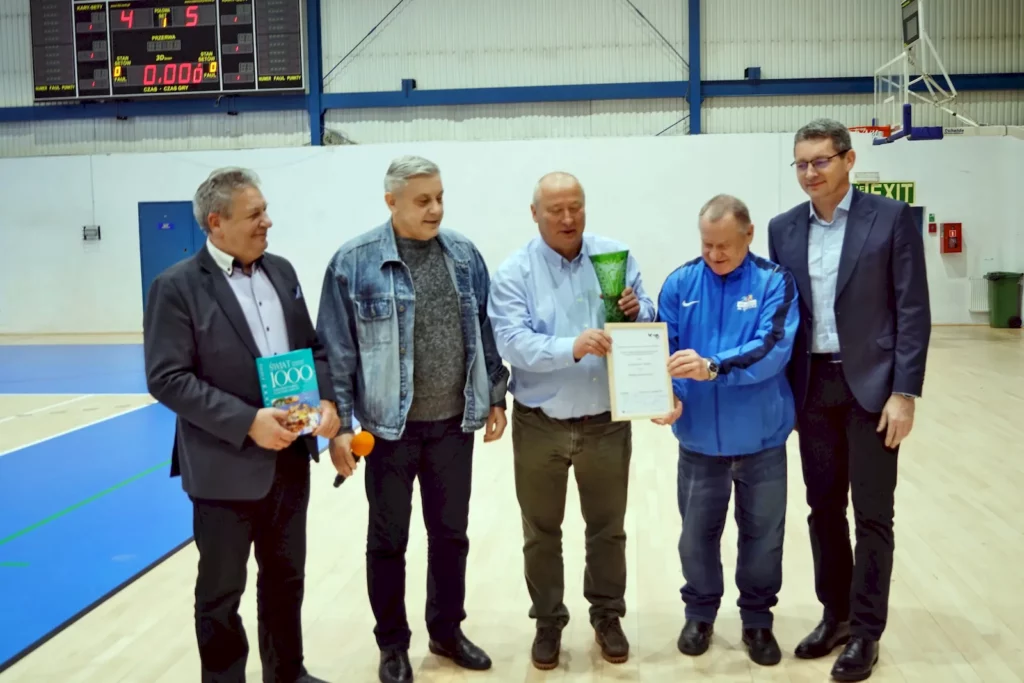 XXXIII Świąteczny Turniej Szóstek Piłkarskich o Puchar Rektora AWF Wrocław
