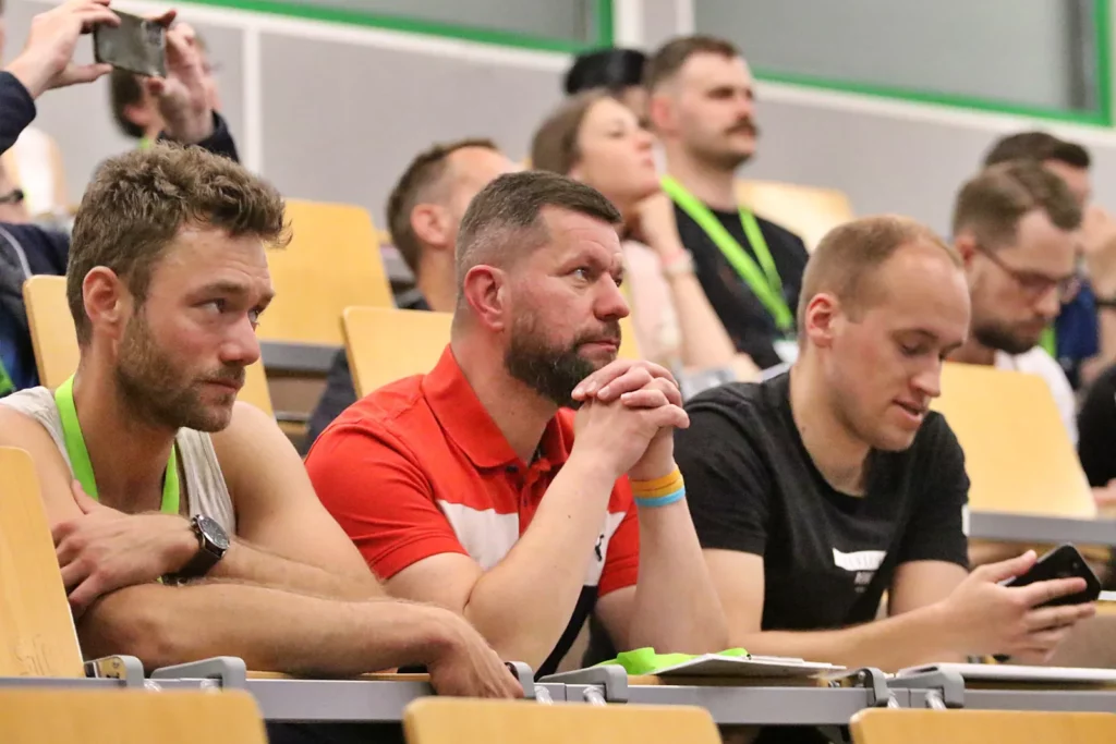 Fot. Łukasz Haraźny - Konferencja - 10 lat Siatkówki Dzieci i Młodzieży w AWF Wrocław i KS AZS-AWF Wrocław