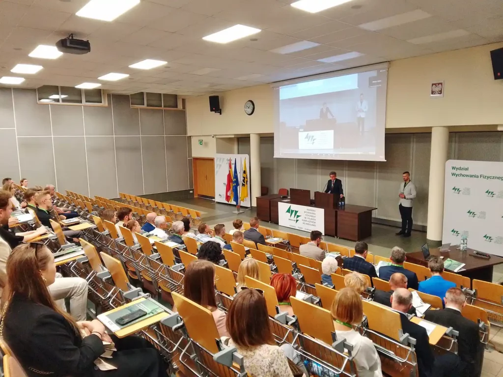 Fot. Magdalena Jerczyńska - VI Ogólnopolska Konferencja dla Młodych Naukowców – Wieczór Naukowca 2023 – Wokół Człowieka