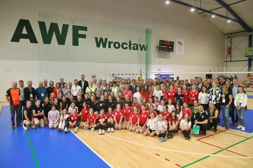 Fot. Łukasz Haraźny - Konferencja - 10 lat Siatkówki Dzieci i Młodzieży w AWF Wrocław i KS AZS-AWF Wrocław