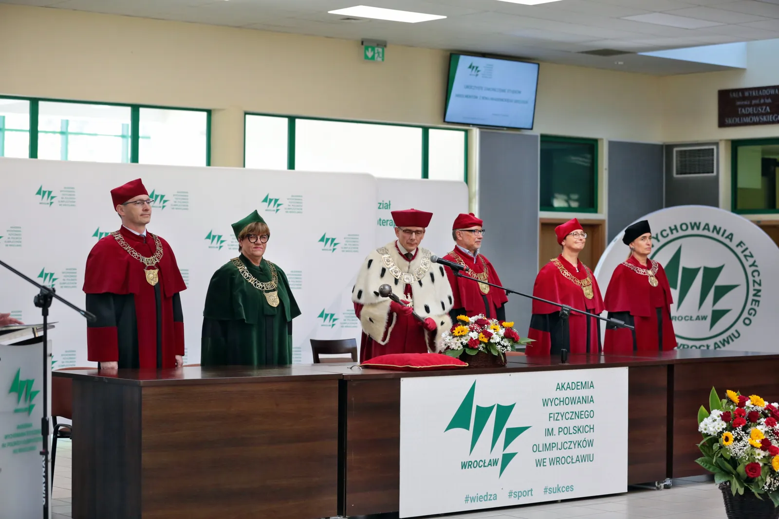 Fot. Andrzej Nowak - Uroczyste wręczenie dyplomów absolwentom AWF Wrocław 2023.