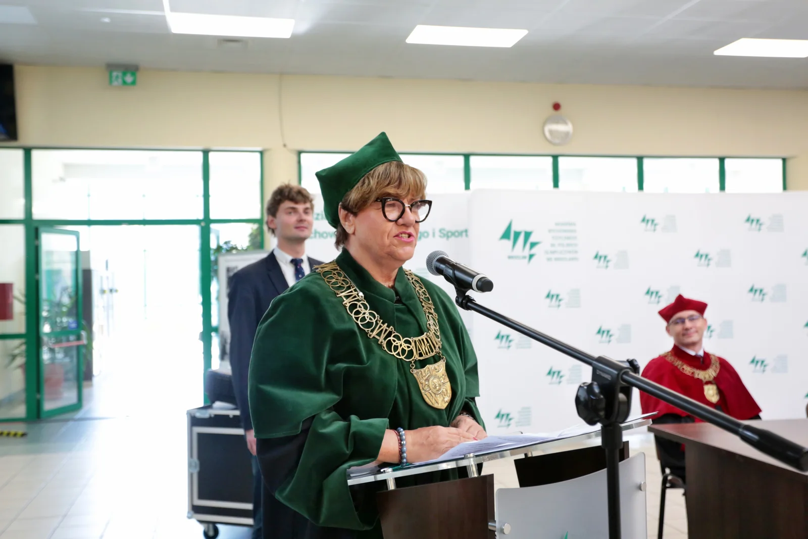 Fot. Andrzej Nowak - Uroczyste wręczenie dyplomów absolwentom AWF Wrocław 2023.