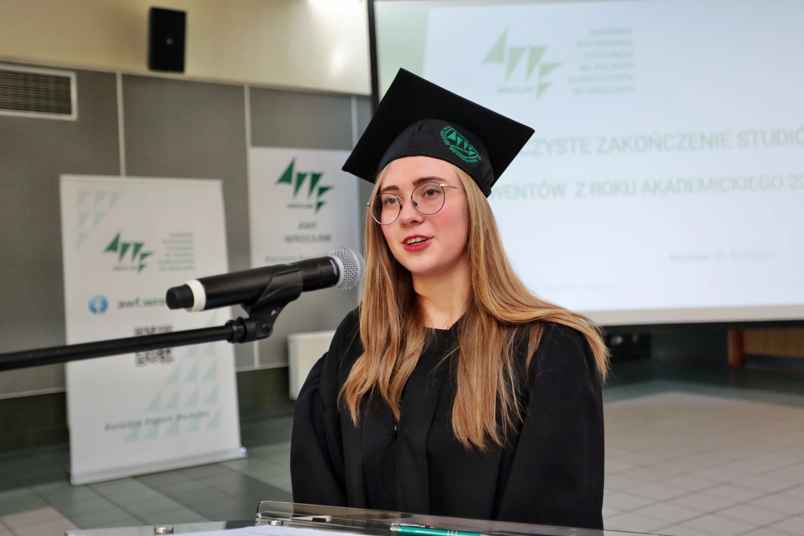 Fot. Andrzej Nowak - Uroczyste wręczenie dyplomów absolwentom AWF Wrocław 2023.