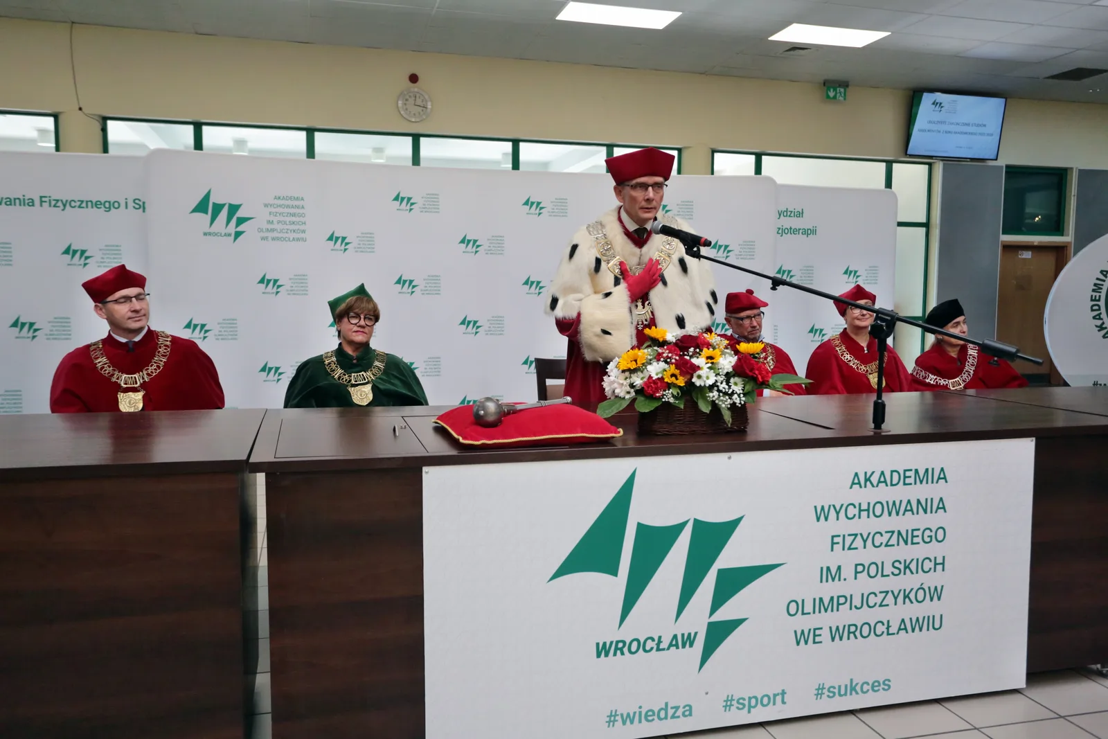Fot. Andrzej Nowak - Uroczyste wręczenie dyplomów absolwentom AWF Wrocław 2023.