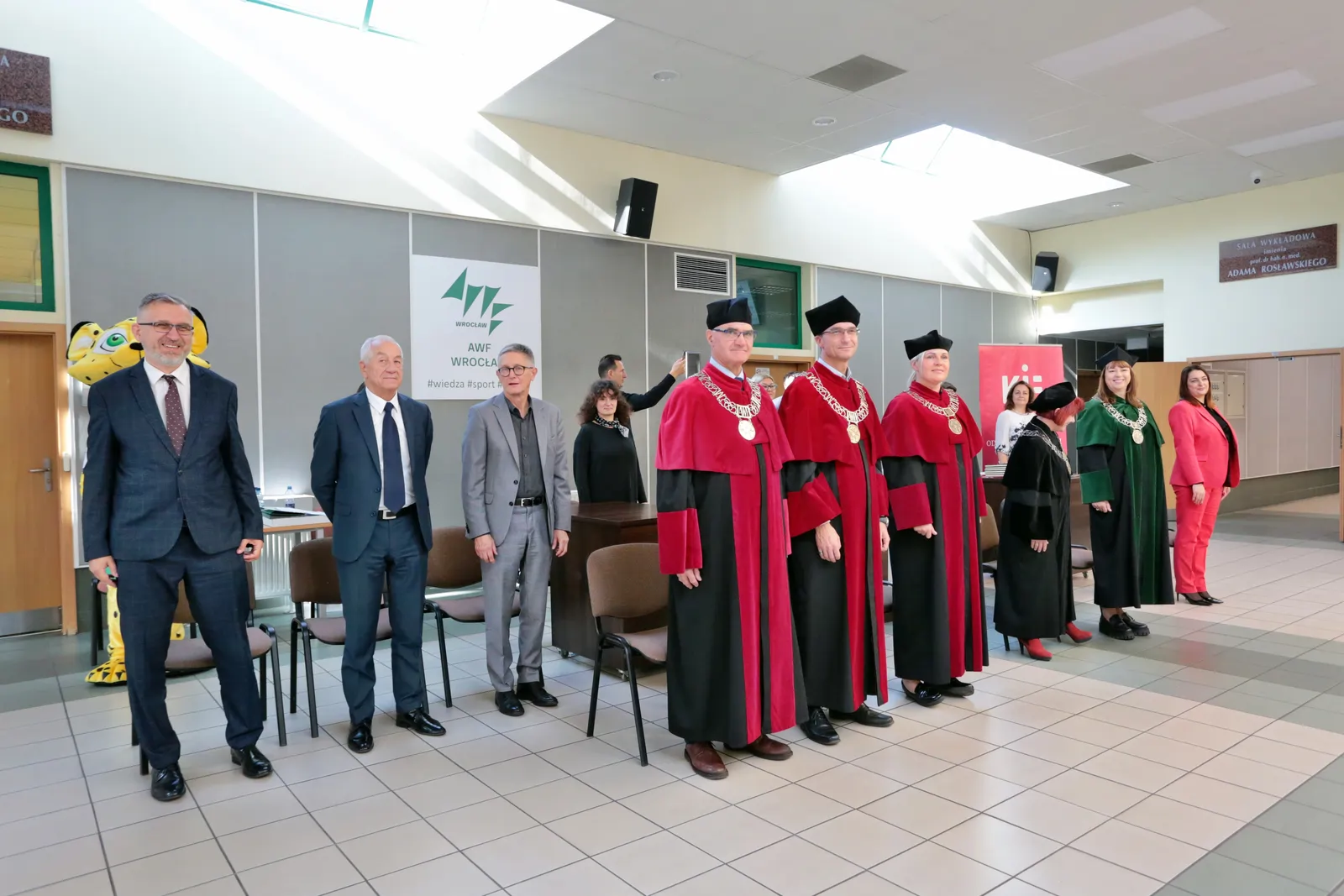 Fot. Andrzej Nowak - Uroczyste wręczenie dyplomów absolwentom AWF Wrocław 2023.