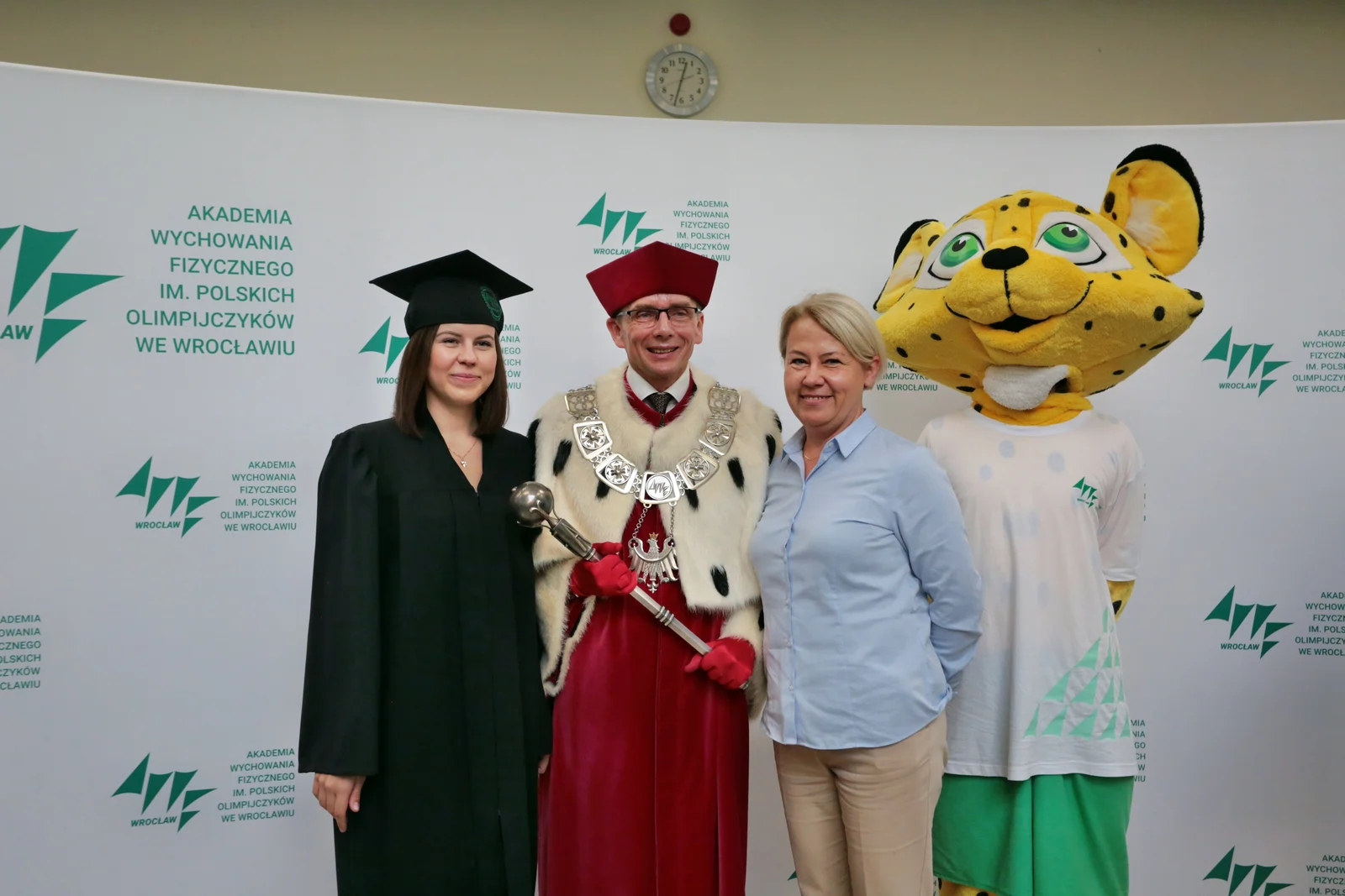 Fot. Andrzej Nowak - Uroczyste wręczenie dyplomów absolwentom AWF Wrocław 2023.