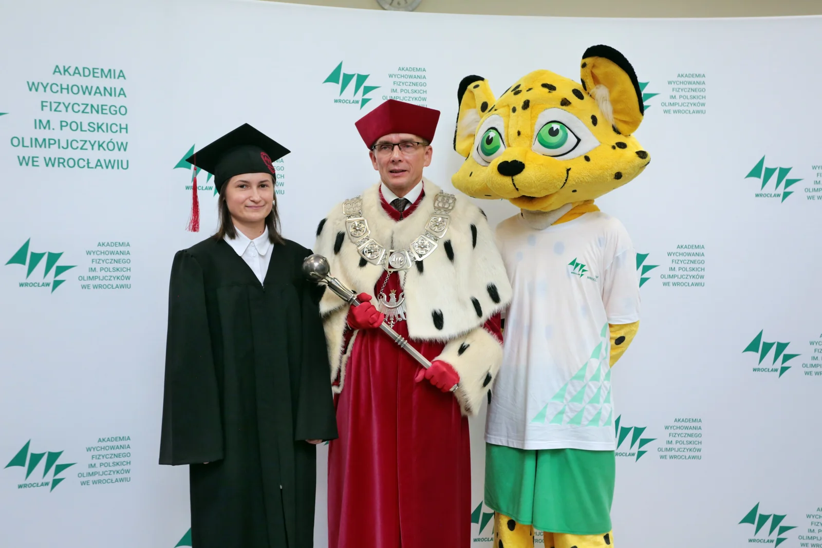 Fot. Andrzej Nowak - Uroczyste wręczenie dyplomów absolwentom AWF Wrocław 2023.