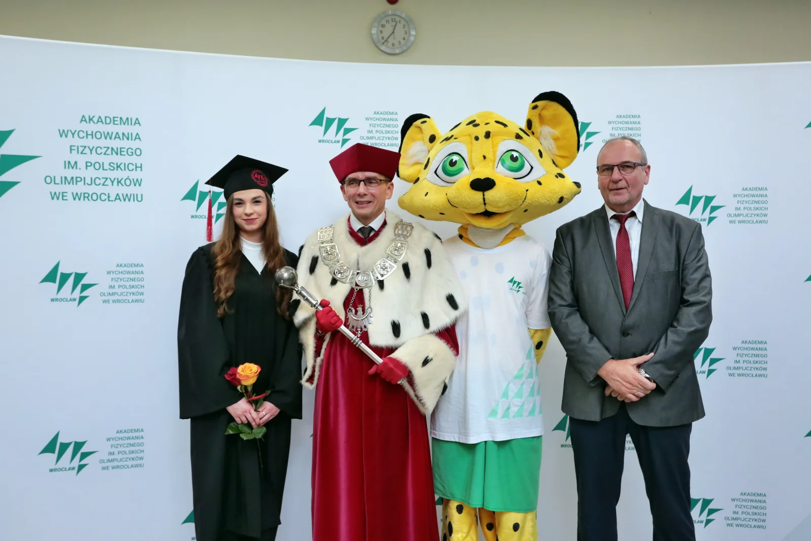 Fot. Andrzej Nowak - Uroczyste wręczenie dyplomów absolwentom AWF Wrocław 2023.