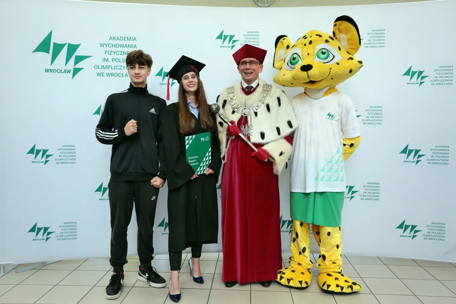 Fot. Andrzej Nowak - Uroczyste wręczenie dyplomów absolwentom AWF Wrocław 2023.