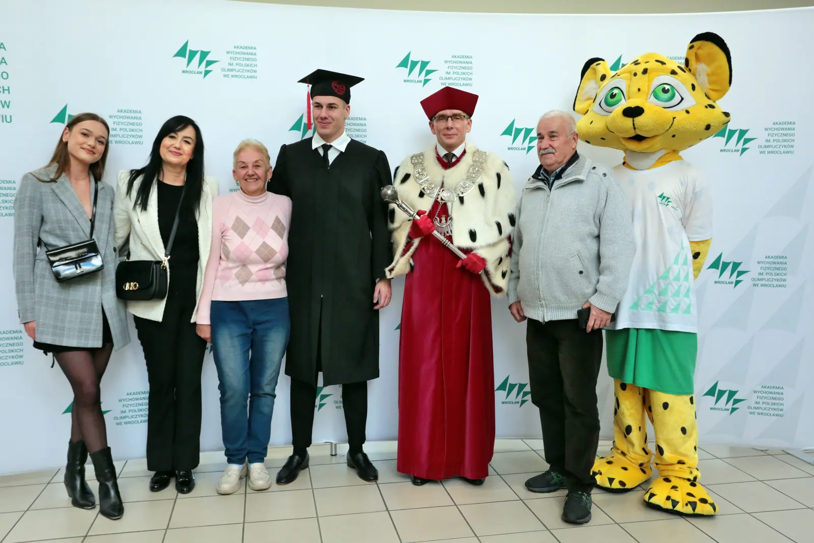 Fot. Andrzej Nowak - Uroczyste wręczenie dyplomów absolwentom AWF Wrocław 2023.