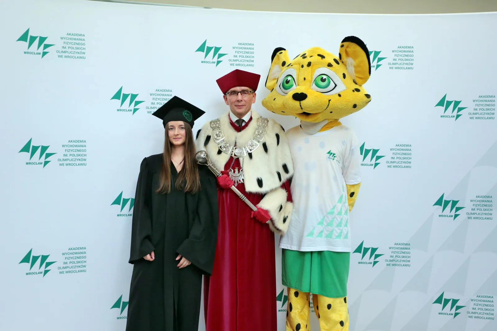 Fot. Andrzej Nowak - Uroczyste wręczenie dyplomów absolwentom AWF Wrocław 2023.