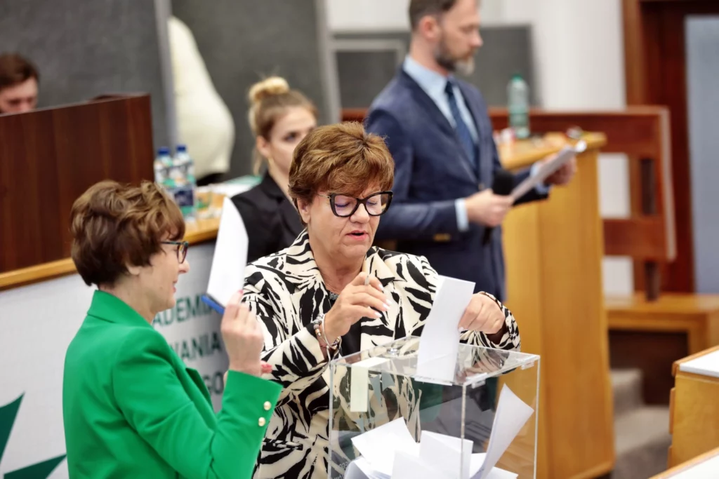 Fot. Andrzej Nowak - Dr hab. Tadeusz Stefaniak, prof. AWF Rektorem Akademii Wychowania Fizycznego we Wrocławiu na kadencję 2024-2028