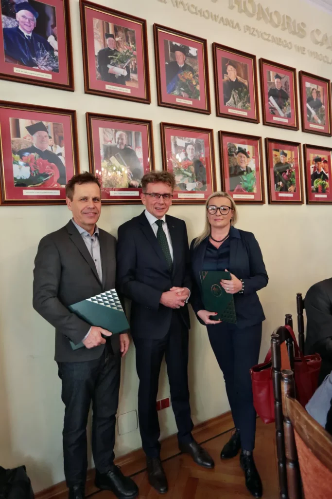 Fot. Andrzej Nowak - Posiedzenie Senatu AWF Wrocław - wręczenie nagród Rektora I stopnia