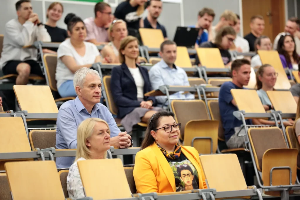 Fot. Andrzej Nowak - Wykład Pani Małgorzaty Nawrockiej - Wulgaryzmy czyli „Dopóki nie otworzyłeś ust swoich, miałem cię za filozofa", 15.05.2024