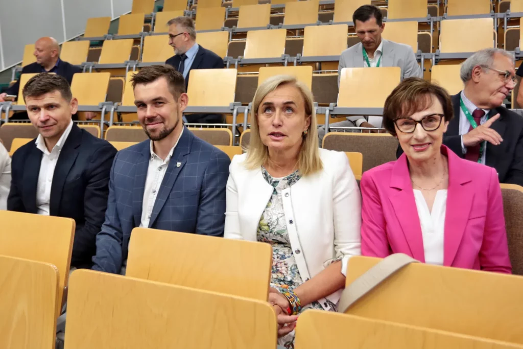 Fot. Andrzej Nowak - X Sympozjum Nauka i Pływanie 2024