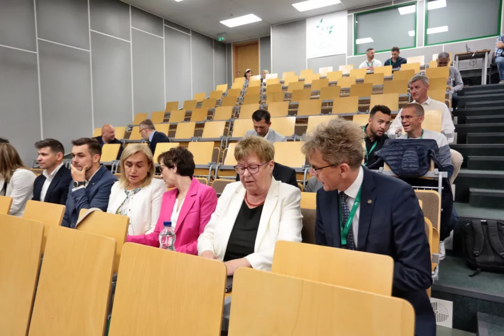 Fot. Andrzej Nowak - X Sympozjum Nauka i Pływanie 2024