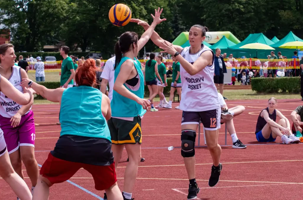 Fot. Małgorzata Then - Przewietrz się na Olimpijskim 2024 - Wrocławski Turniej Masters w koszykówce 3x3 kobiet