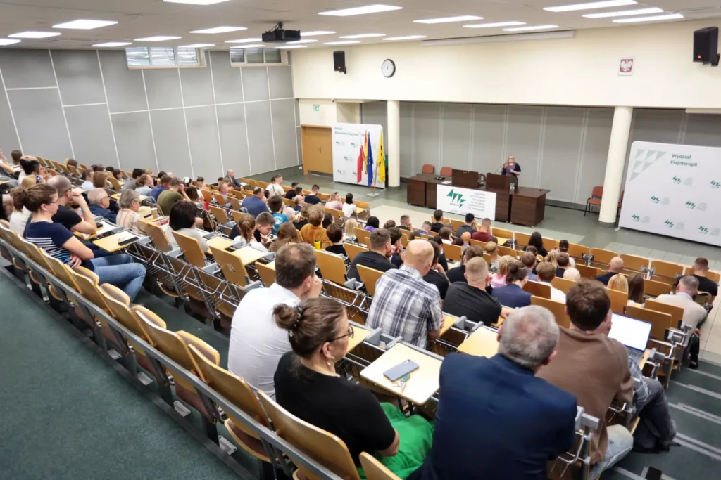 Fot. Andrzej Nowak - Wykład Pani Małgorzaty Nawrockiej - Wulgaryzmy czyli „Dopóki nie otworzyłeś ust swoich, miałem cię za filozofa", 15.05.2024