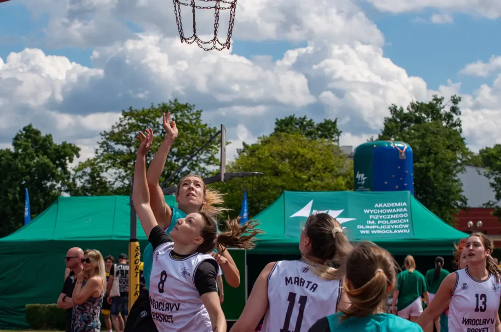 Fot. Małgorzata Then - Przewietrz się na Olimpijskim 2024 - Wrocławski Turniej Masters w koszykówce 3x3 kobiet