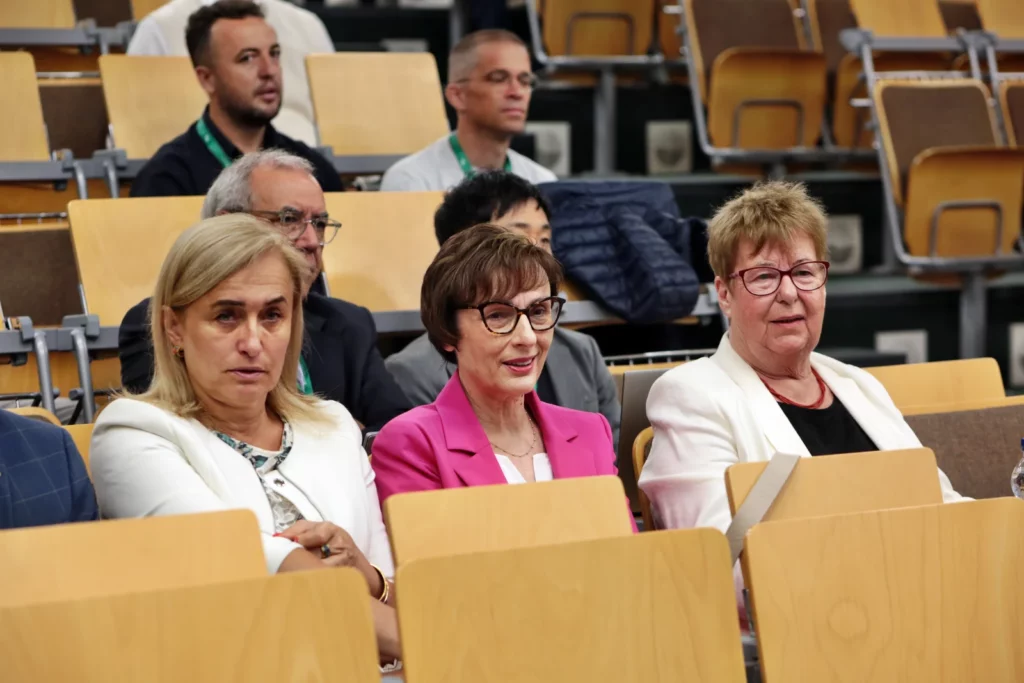 Fot. Andrzej Nowak - X Sympozjum Nauka i Pływanie 2024