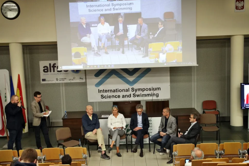Fot. Adam Stępień - X Sympozjum Nauka i Pływanie 2024