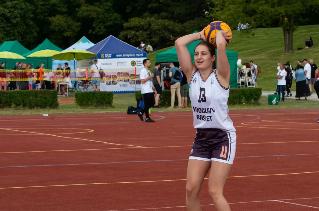 Fot. Małgorzata Then - Przewietrz się na Olimpijskim 2024 - Wrocławski Turniej Masters w koszykówce 3x3 kobiet