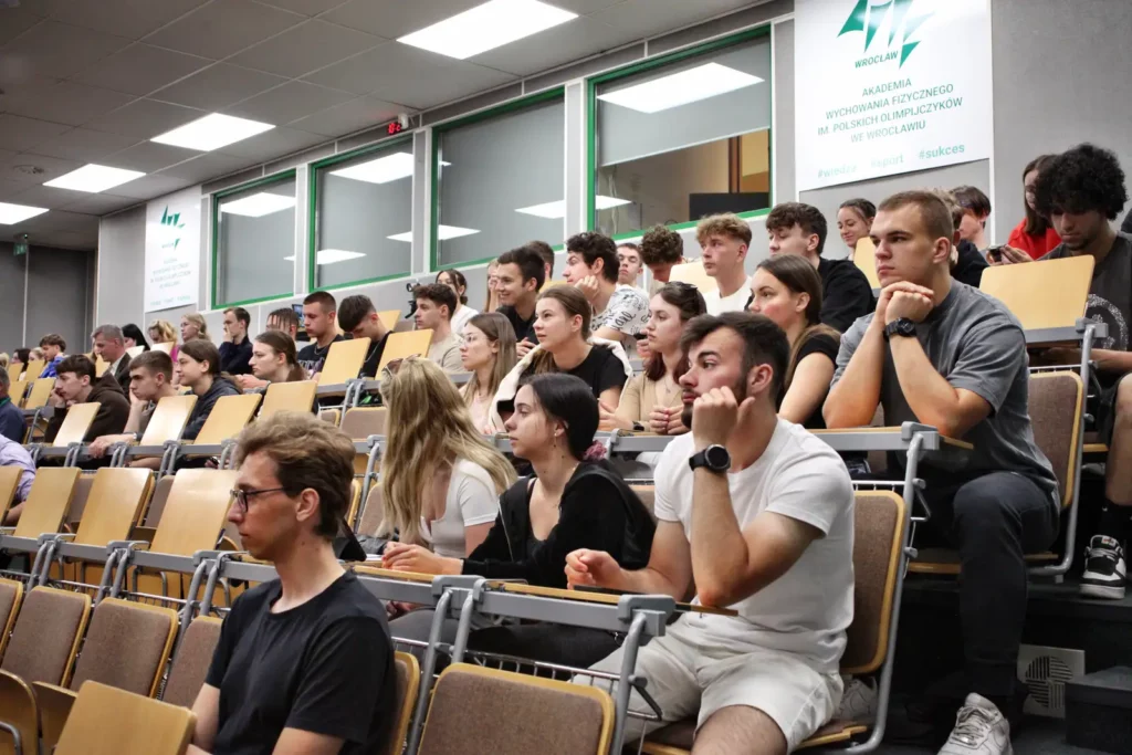 Fot. Adam Stępień - X Sympozjum Nauka i Pływanie 2024