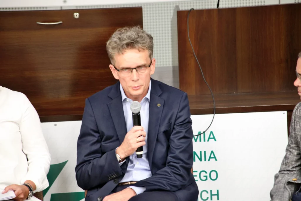 Fot. Adam Stępień - X Sympozjum Nauka i Pływanie 2024