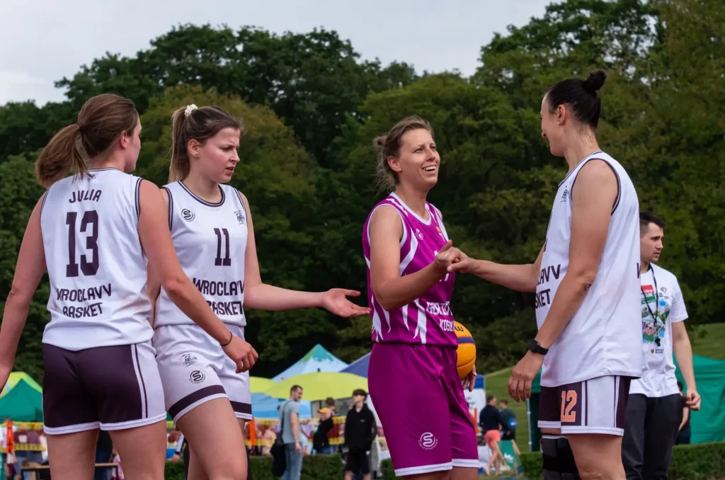 Fot. Małgorzata Then - Przewietrz się na Olimpijskim 2024 - Wrocławski Turniej Masters w koszykówce 3x3 kobiet