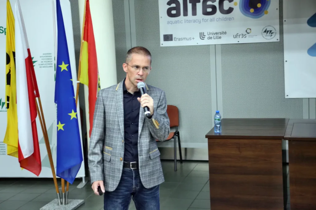Fot. Adam Stępień - X Sympozjum Nauka i Pływanie 2024