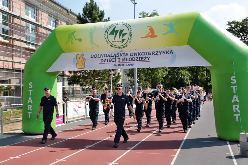 Fot. Andrzej Nowak - XVII Dolnośląskie Onkoigrzyska Dzieci i Młodzieży - otwarcie