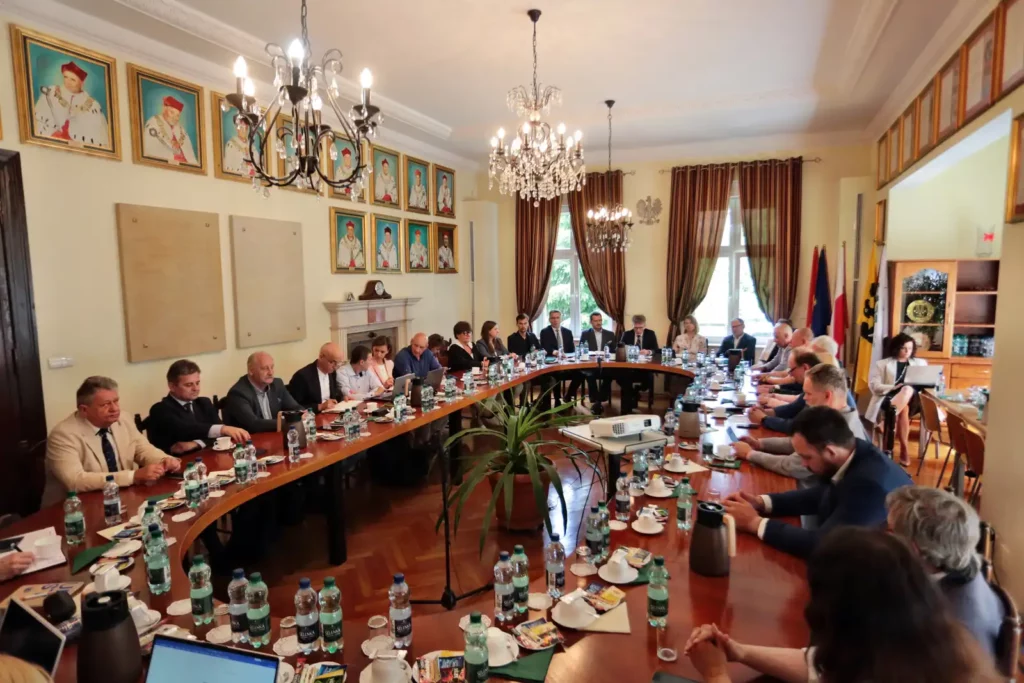 Fot. Andrzej Nowak - Ostatnie posiedzenie Senatu w bieżącej kadencji oraz spotkanie Rektora z pracownikami Uczelni