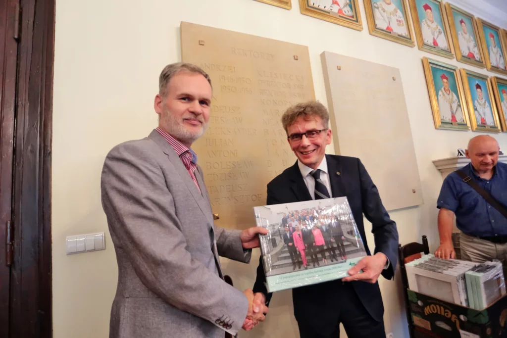 Fot. Andrzej Nowak - Ostatnie posiedzenie Senatu w bieżącej kadencji oraz spotkanie Rektora z pracownikami Uczelni