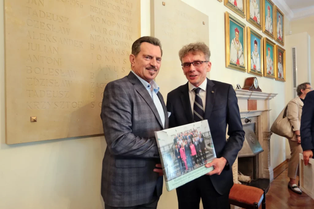 Fot. Andrzej Nowak - Ostatnie posiedzenie Senatu w bieżącej kadencji oraz spotkanie Rektora z pracownikami Uczelni