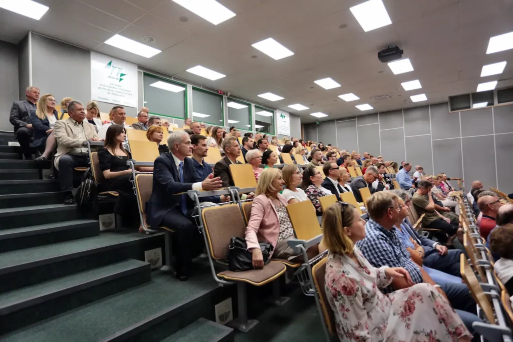 Fot. Andrzej Nowak - Ostatnie posiedzenie Senatu w bieżącej kadencji oraz spotkanie Rektora z pracownikami Uczelni