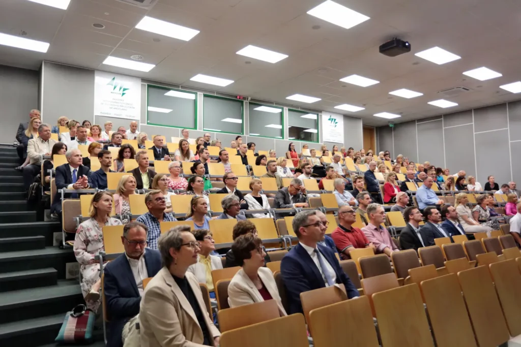 Fot. Andrzej Nowak - Ostatnie posiedzenie Senatu w bieżącej kadencji oraz spotkanie Rektora z pracownikami Uczelni