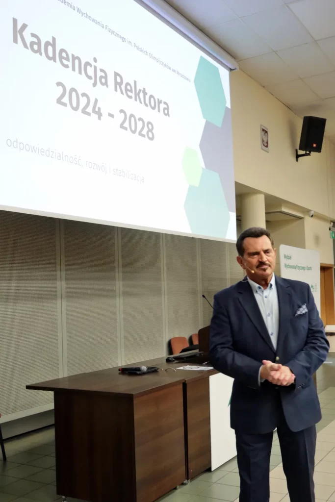 Fot. Andrzej Nowak - Spotkanie Rektora Elekta dr hab. Tadeusza Stefaniaka, prof. AWF z pracownikami Uczelni