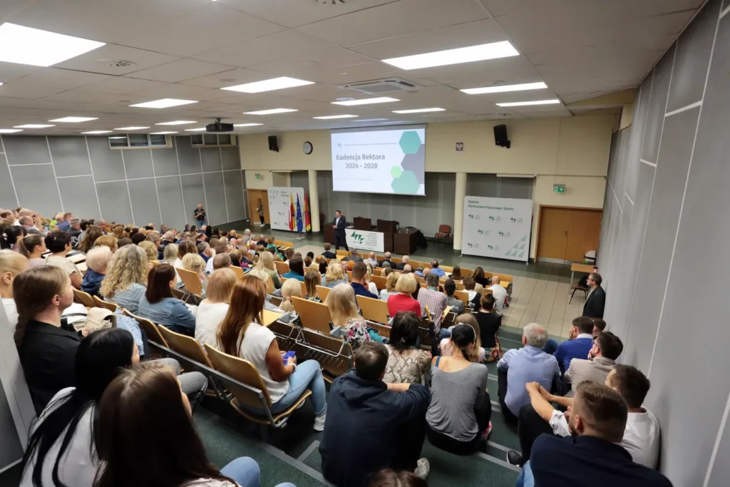 Fot. Andrzej Nowak - Spotkanie Rektora Elekta dr hab. Tadeusza Stefaniaka, prof. AWF z pracownikami Uczelni