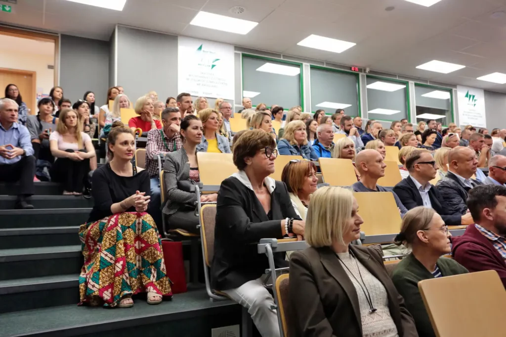 Fot. Andrzej Nowak - Spotkanie Rektora Elekta dr hab. Tadeusza Stefaniaka, prof. AWF z pracownikami Uczelni