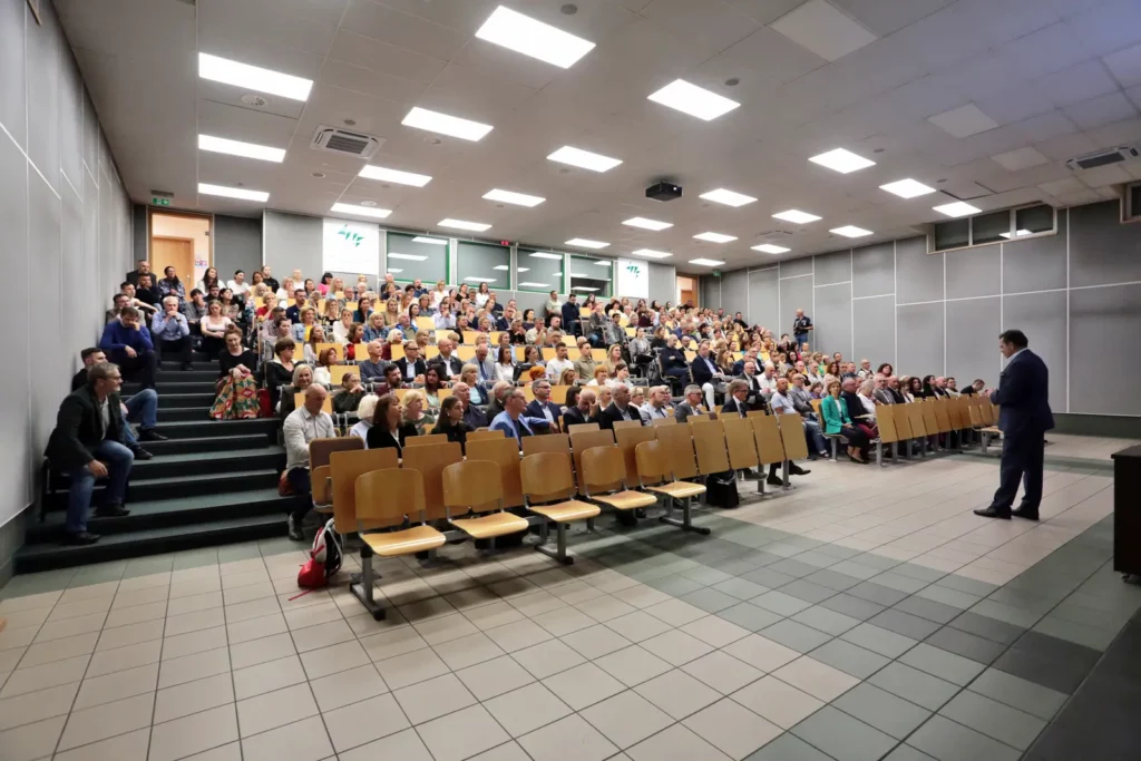 Fot. Andrzej Nowak - Spotkanie Rektora Elekta dr hab. Tadeusza Stefaniaka, prof. AWF z pracownikami Uczelni