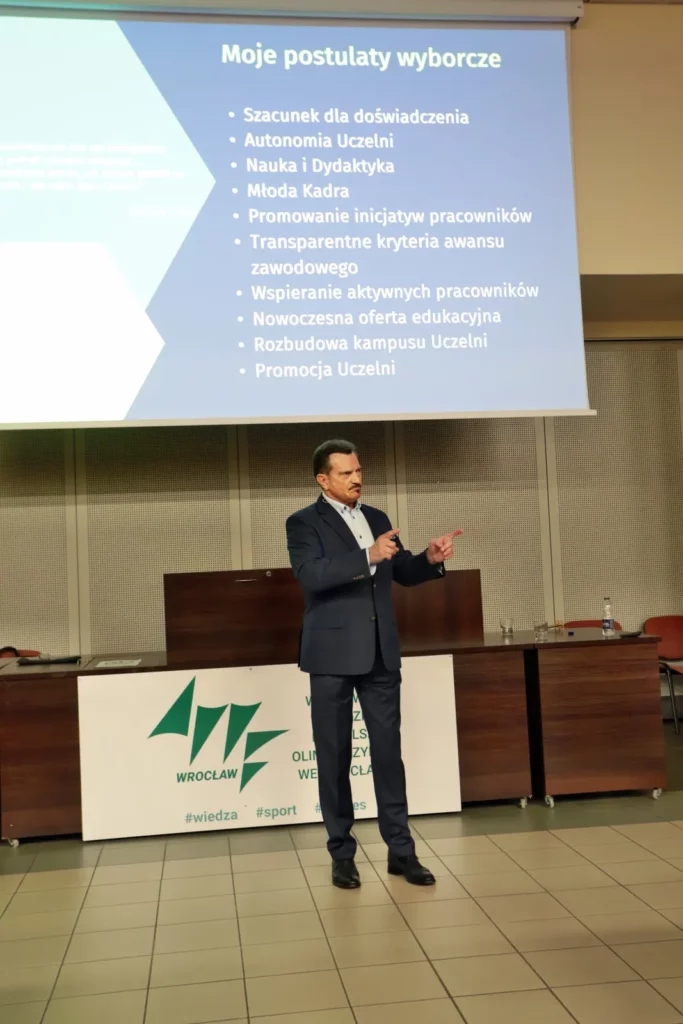 Fot. Andrzej Nowak - Spotkanie Rektora Elekta dr hab. Tadeusza Stefaniaka, prof. AWF z pracownikami Uczelni